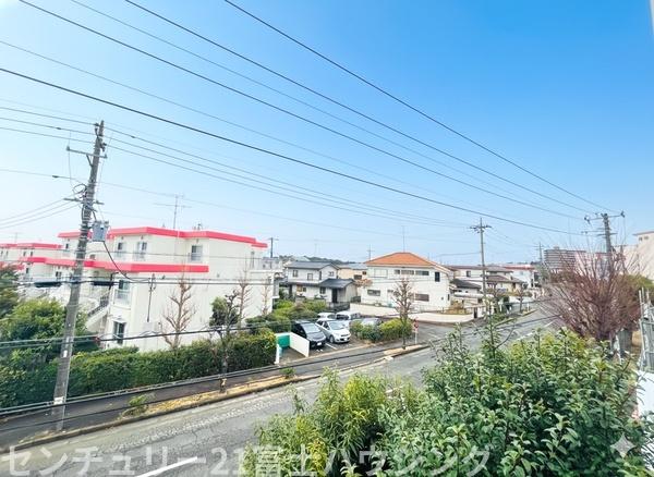 �_�ސ쌧����s���̒��Ã}���V�����̏Z�˂���̒��]�ʐ^