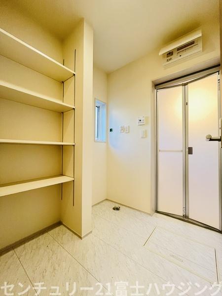 �_�ސ쌧����s�����̐V�z��ˌ��Ă̐��ʑ�E���ʏ�