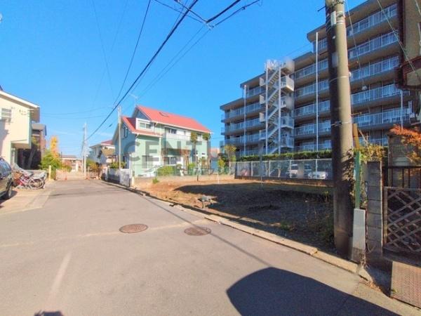 �_�ސ쌧������s��̓y�n�̑O�ʓ��H�܂ތ��n�ʐ^