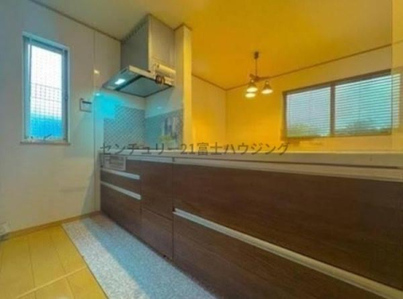 �_�ސ쌧������s�Ï��̒��È�ˌ��ẴL�b�`��