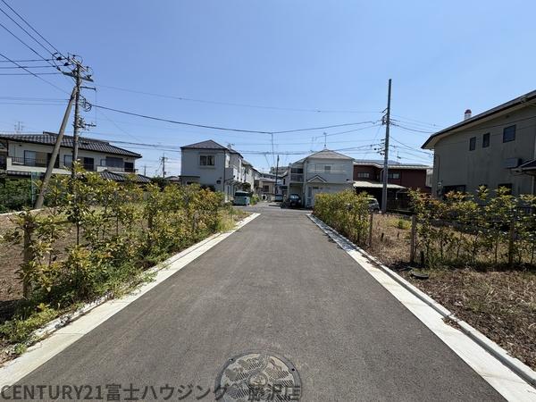 �_�ސ쌧����s���1���ڂ̓y�n�̂��̑����n