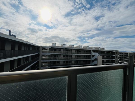 �_�ސ쌧���ˎs�����u�̒��Ã}���V�����̏Z�˂���̒��]�ʐ^