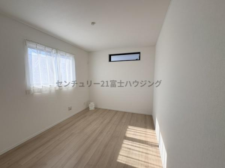 �_�ސ쌧������s������2���ڂ̐V�z��ˌ��Ă̗m��