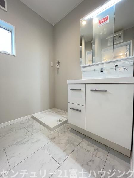 �_�ސ쌧������s����5���ڂ̐V�z��ˌ��Ă̐��ʑ�E���ʏ�