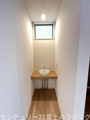 �_�ސ쌧������s����5���ڂ̐V�z��ˌ��Ă̐��ʑ�E���ʏ�