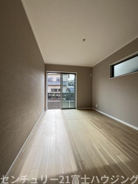 �_�ސ쌧������s����5���ڂ̐V�z��ˌ��Ă̗m��