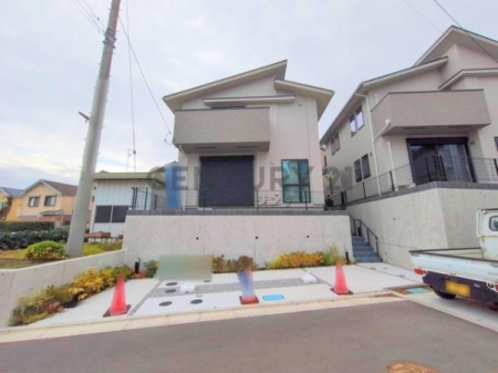 �_�ސ쌧����s���ؑ�1���ڂ̐V�z��ˌ��Ă̌��n�O�ώʐ^