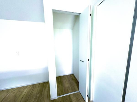 �_�ސ쌧������s���a���̐V�z��ˌ��Ă̎��[