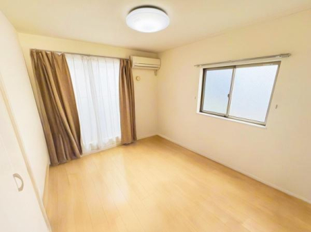 �_�ސ쌧������s���3���ڂ̒��È�ˌ��Ẵ��r���O�ȊO�̋���