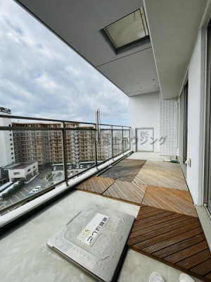 �_�ސ쌧������s���h�̒��Ã}���V�����̃o���R�j�[