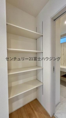 �_�ސ쌧������s�����u2���ڂ̐V�z��ˌ��Ă̎��[