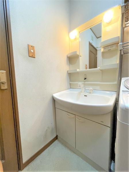 �_�ސ쌧������s�~���̒��È�ˌ��Ă̐��ʑ�E���ʏ�