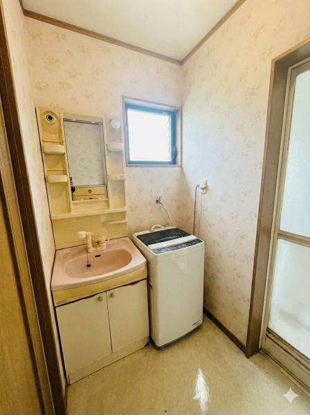 �_�ސ쌧������s����1���ڂ̒��È�ˌ��Ă̐��ʑ�E���ʏ�