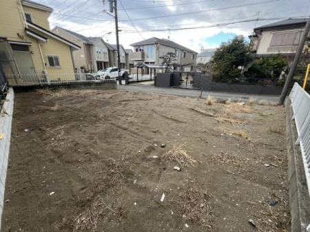 �_�ސ쌧����s�ғ�����2���ڂ̓y�n�̑O�ʓ��H�܂ތ��n�ʐ^