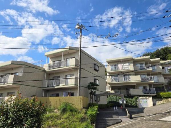 �_�ސ쌧���q�s�ʓ�2���ڂ̒��Ã}���V�����̌��n�O�ώʐ^