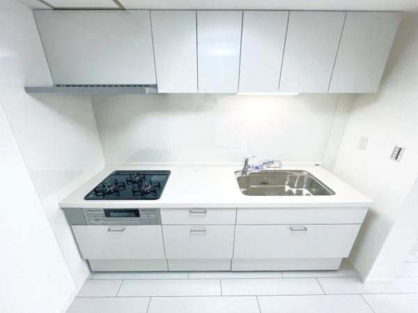 �_�ސ쌧����s������2���ڂ̒��Ã}���V�����̃L�b�`��