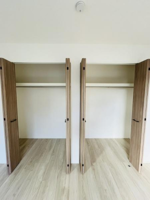 �_�ސ쌧������s�����̐V�z��ˌ��Ă̎��[