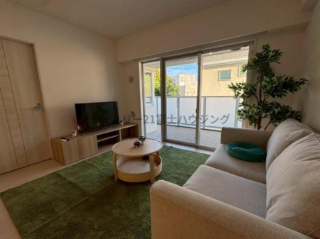 �_�ސ쌧������s���Q1���ڂ̒��Ã}���V�����̃��r���O