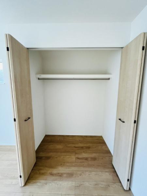 �_�ސ쌧������s�����̐V�z��ˌ��Ă̎��[