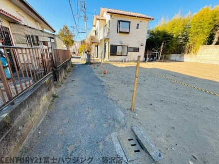 �_�ސ쌧����s�А�2���ڂ̓y�n�̑O�ʓ��H�܂ތ��n�ʐ^