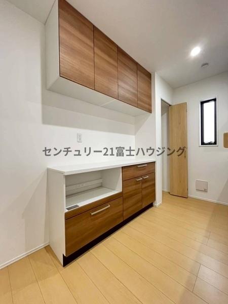 �_�ސ쌧����s�ғ����C��1���ڂ̐V�z��ˌ��ẴL�b�`��