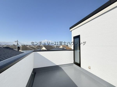 �_�ސ쌧������s�����u2���ڂ̐V�z��ˌ��Ẵo���R�j�[