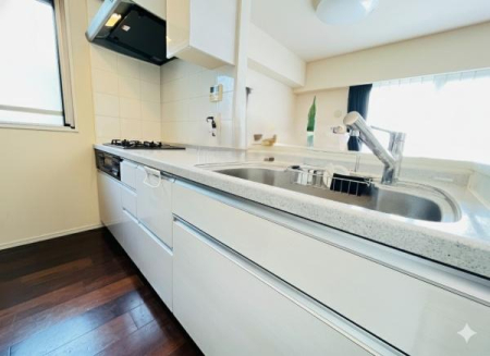 �_�ސ쌧���ˎs�����u�̒��Ã}���V�����̃L�b�`��