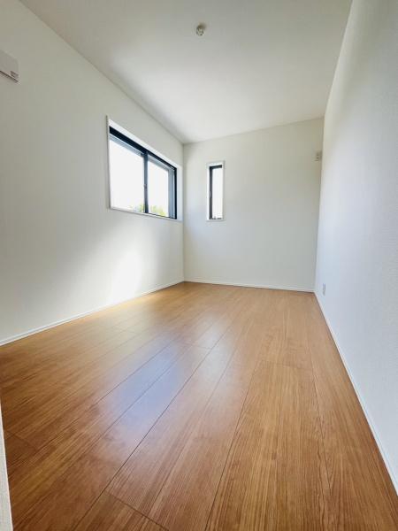 �_�ސ쌧������s�l�V���̐V�z��ˌ��Ă̗m��