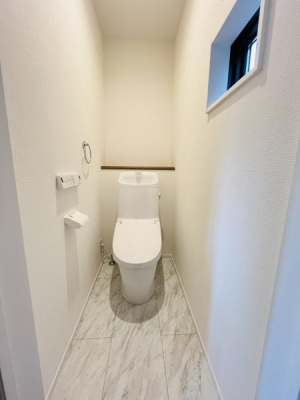 �_�ސ쌧������s�l�V���̐V�z��ˌ��Ẵg�C��