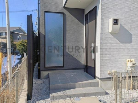 �_�ސ쌧������s�l�V���̐V�z��ˌ��Ẳ摜