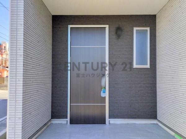 �_�ސ쌧������s�~��1���ڂ̐V�z��ˌ��Ẳ摜