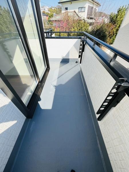 �_�ސ쌧������s�ԉH���̐V�z��ˌ��Ẵo���R�j�[