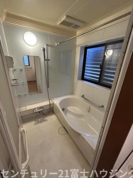 �_�ސ쌧����s�����C��4���ڂ̒��È�ˌ��Ă̗���