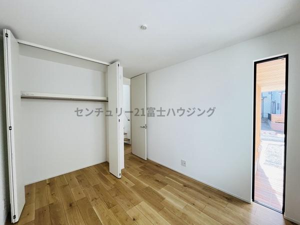 �_�ސ쌧������s�l�|4���ڂ̐V�z��ˌ��Ă̗m��