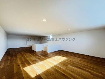 �_�ސ쌧������s�l�|4���ڂ̐V�z��ˌ��Ă̂��̑�����