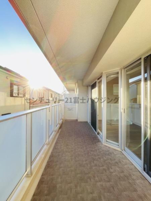 �_�ސ쌧������s�ԏ����̒��Ã}���V�����̃o���R�j�[