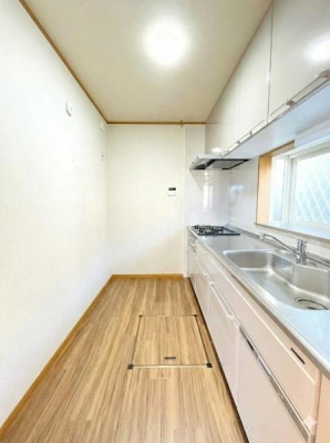 �_�ސ쌧����s����3���ڂ̒��È�ˌ��ẴL�b�`��