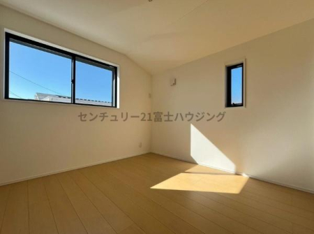 �_�ސ쌧������s���Z���̐V�z��ˌ��Ă̗m��