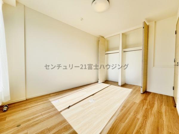 �_�ސ쌧������s�ᏼ���̒��Ã}���V�����̐Q��