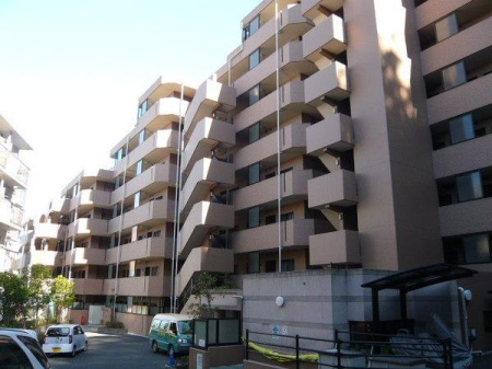 �_�ސ쌧���q�s�J�c3���ڂ̒��Ã}���V�����̂��̑����n