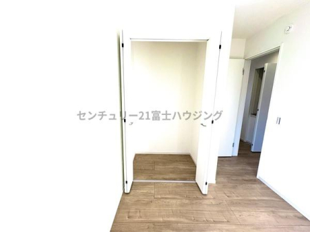 �_�ސ쌧������s���c1���ڂ̐V�z��ˌ��Ă̎��[