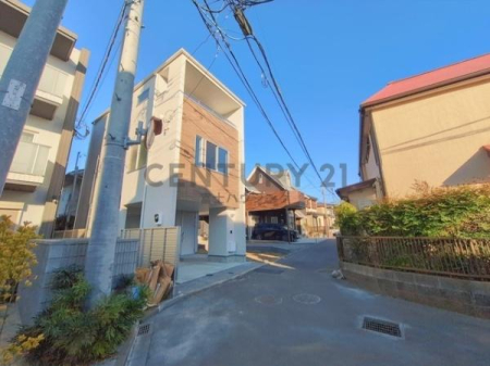 �_�ސ쌧����s�{�O�̐V�z��ˌ��Ă̑O�ʓ��H�܂ތ��n�ʐ^