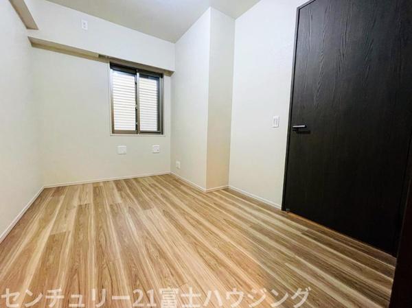 �_�ސ쌧������s���C�ݓ�4���ڂ̒��Ã}���V�����̐Q��