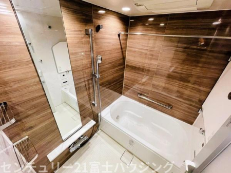 �_�ސ쌧������s���C�ݓ�4���ڂ̒��Ã}���V�����̗���