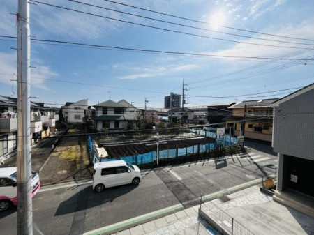 �_�ސ쌧������s����4���ڂ̐V�z��ˌ��Ă̏Z�˂���̒��]�ʐ^