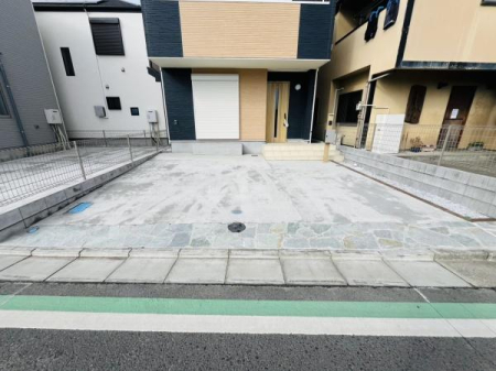 �_�ސ쌧������s����4���ڂ̐V�z��ˌ��Ă̒��ԏ�