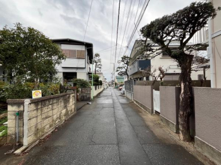 �_�ސ쌧����s�А�4���ڂ̓y�n�̑O�ʓ��H�܂ތ��n�ʐ^