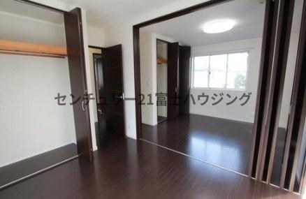 �_�ސ쌧����s�����_��4���ڂ̒��È�ˌ��Ă̗m��