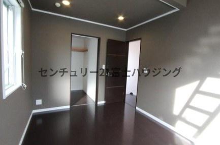 �_�ސ쌧����s�����_��4���ڂ̒��È�ˌ��Ă̗m��