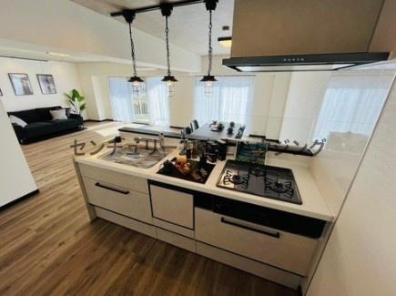 �_�ސ쌧���q�s���{�̒��Ã}���V�����̃L�b�`��